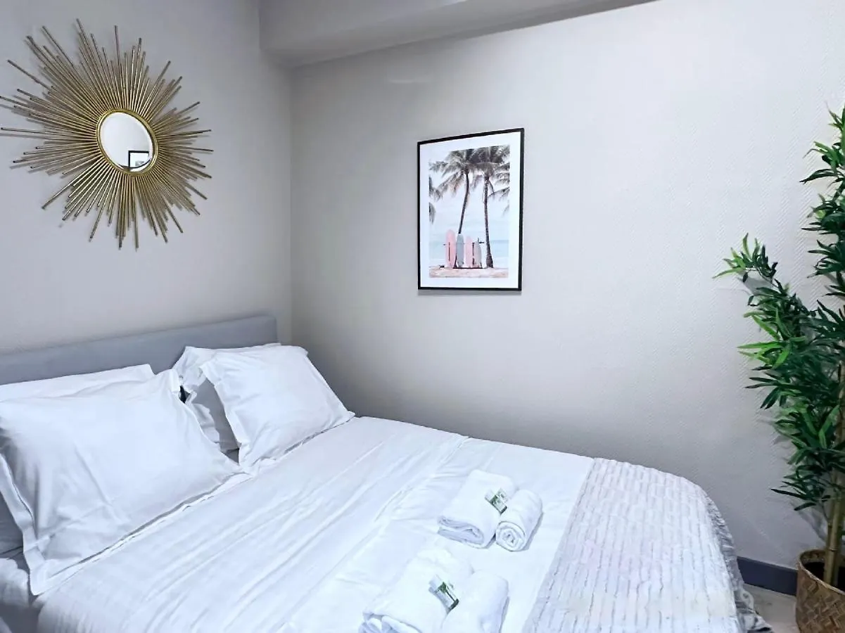 1605B - Best Deal Apartment Paris